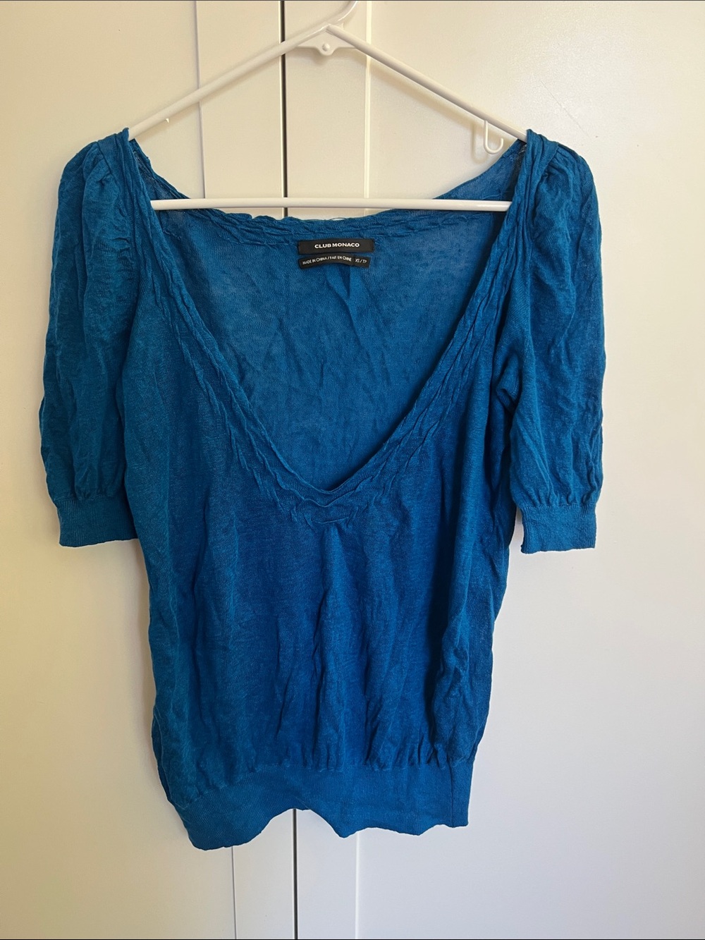 Club Monaco Teal Blue V-Neck Puff Sleeve Top